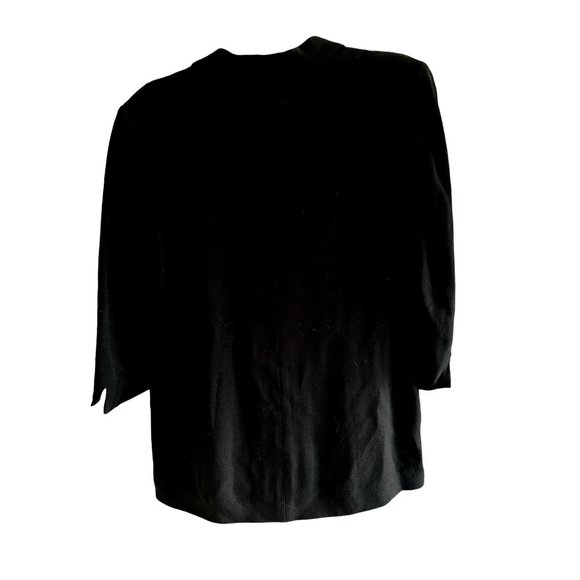 Ann Taylor size 6 fully lined black 3 button structured shoulders top blazer - Picture 2 of 5
